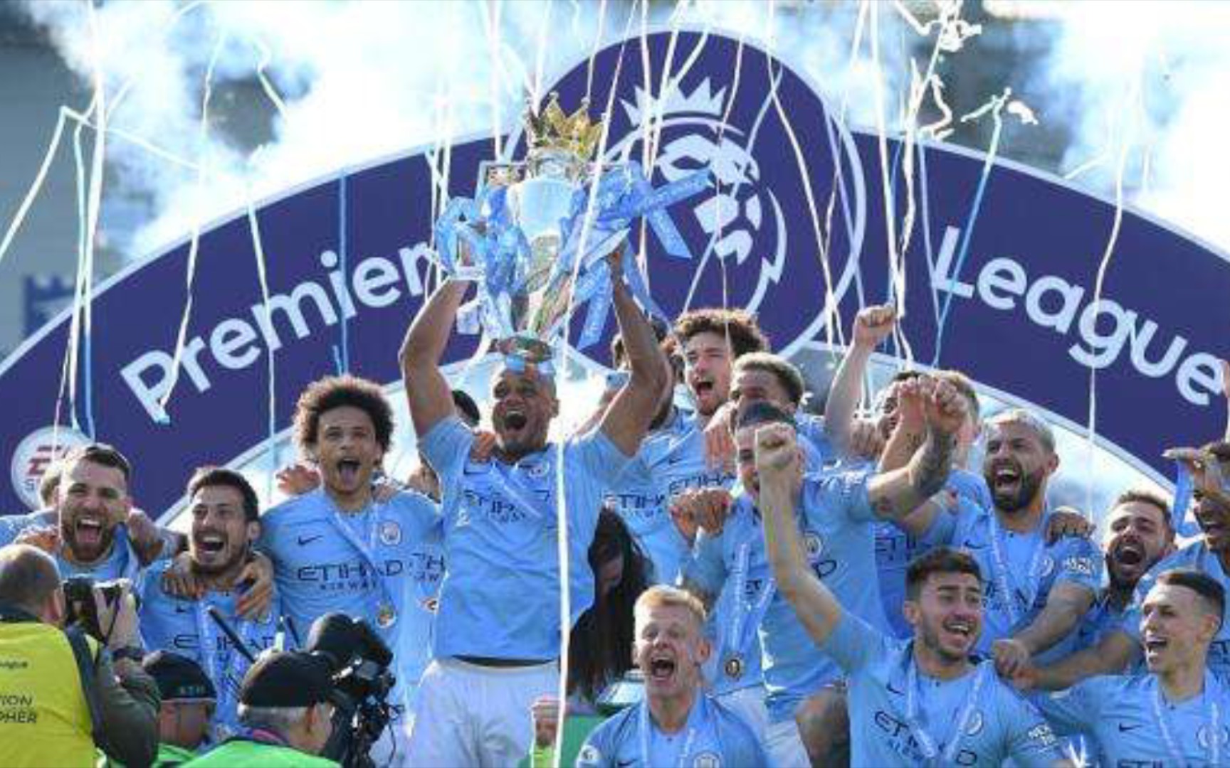 巴顿：对每次被国足征调和每次出场的珍惜，只有我自己最清楚.