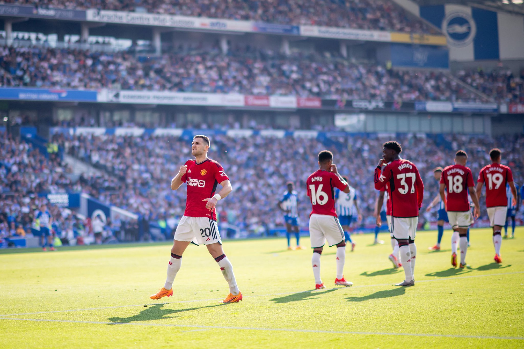 黄潜主帅常 黄潜主帅常